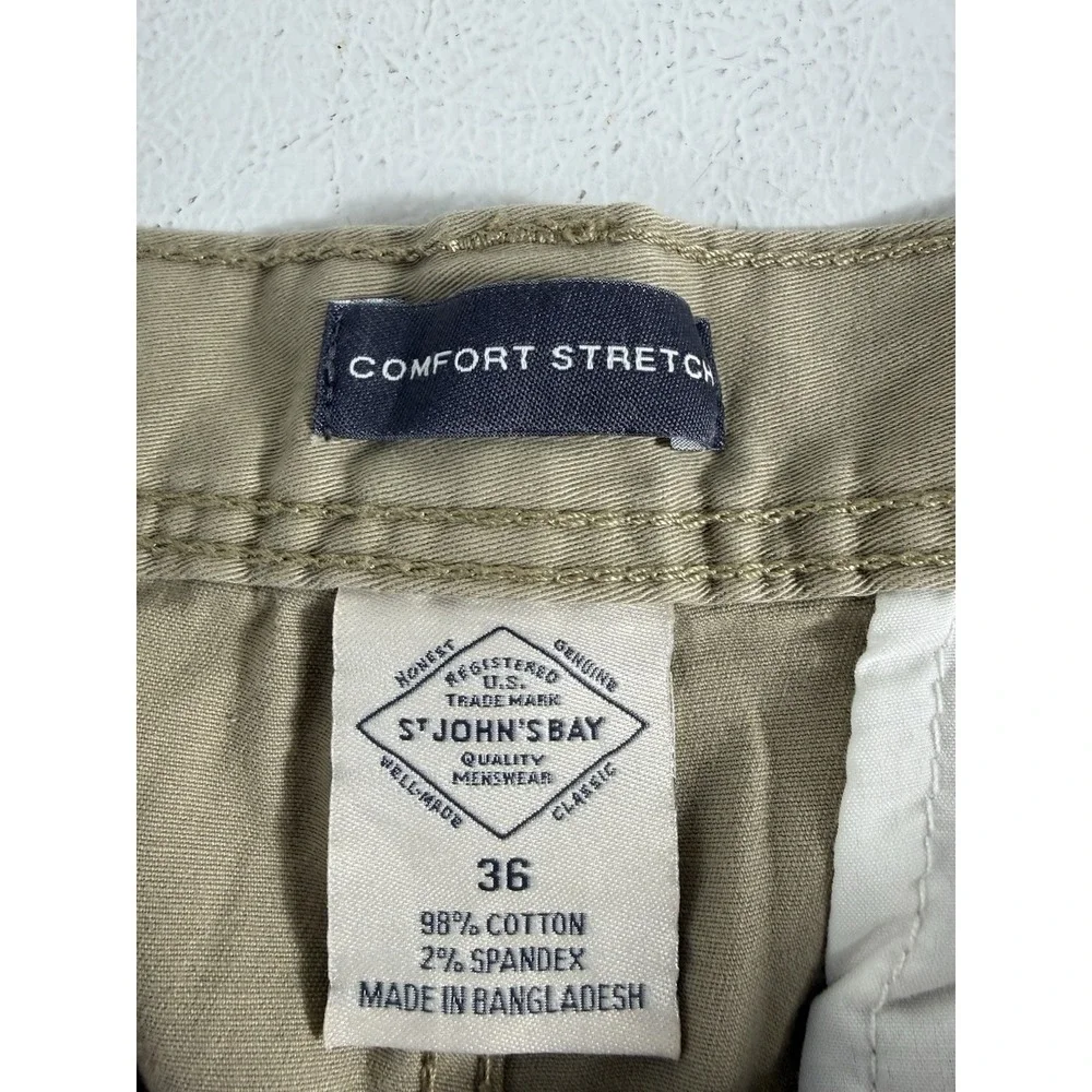 St. John's Bay Performance Comfort Stretch British Khaki Flat Front‎ Shorts 36